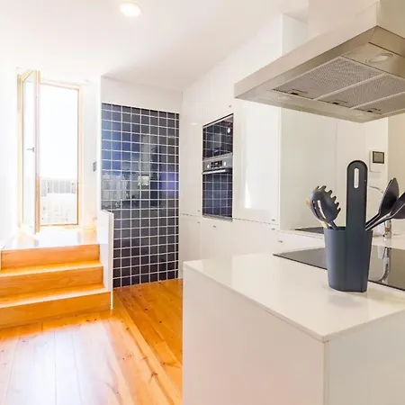 Ohh- Padre Antonio Vieira Flat D - 2Bedroom Near The Train Station Porto Buitenkant foto